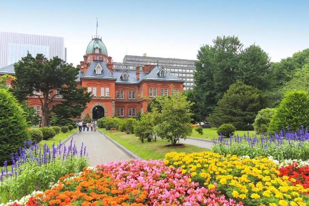 Apa Hotel Sapporo Odori Ekimae Nishi 3*,